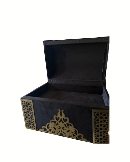 NUTZZI Grand Majlis Box – Traditional Ramadan Hospitality (4 KG)