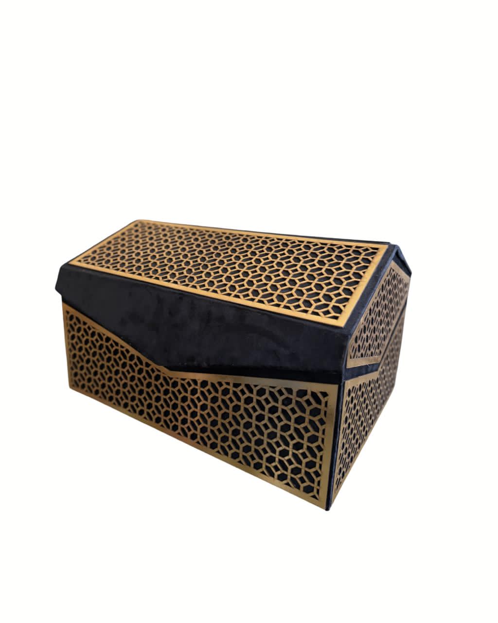 NUTZZI Grand Majlis Box – Traditional Hospitality (4 KG)
