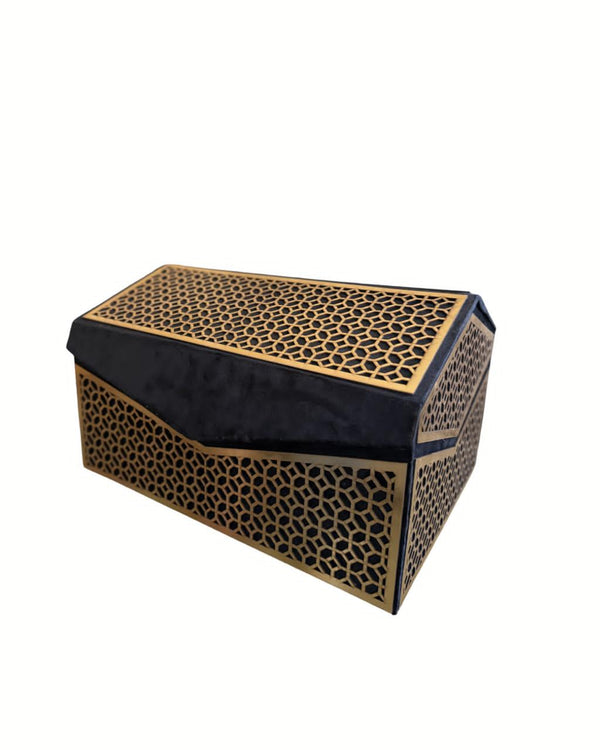 NUTZZI Grand Majlis Box – Traditional Hospitality (4 KG)